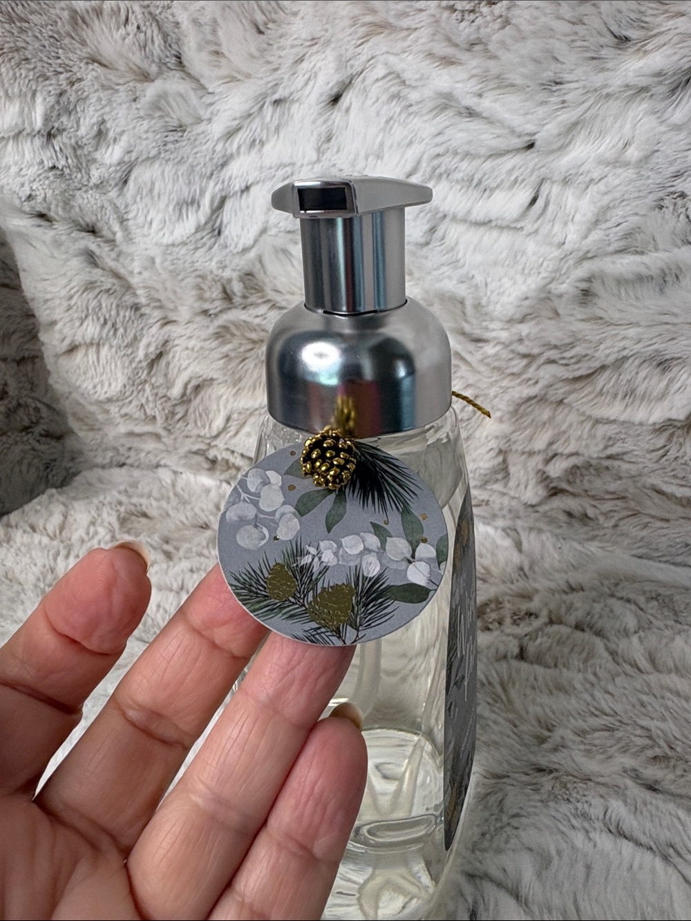 Winter Pine Foaming Hand Soap - 17.23 OZ - Picture 3 of 6